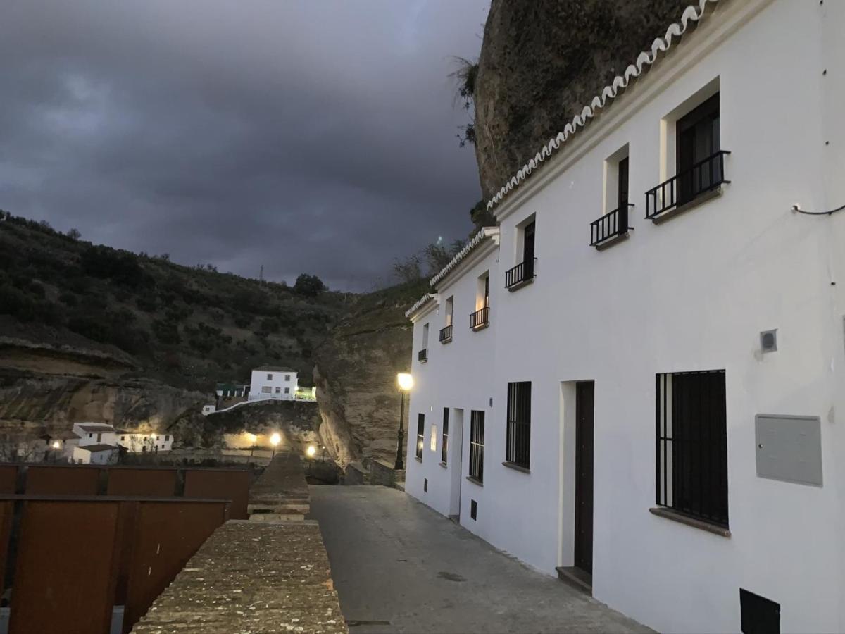 Apartamentos3Cuevas Setenil De Las Bodegas ภายนอก รูปภาพ